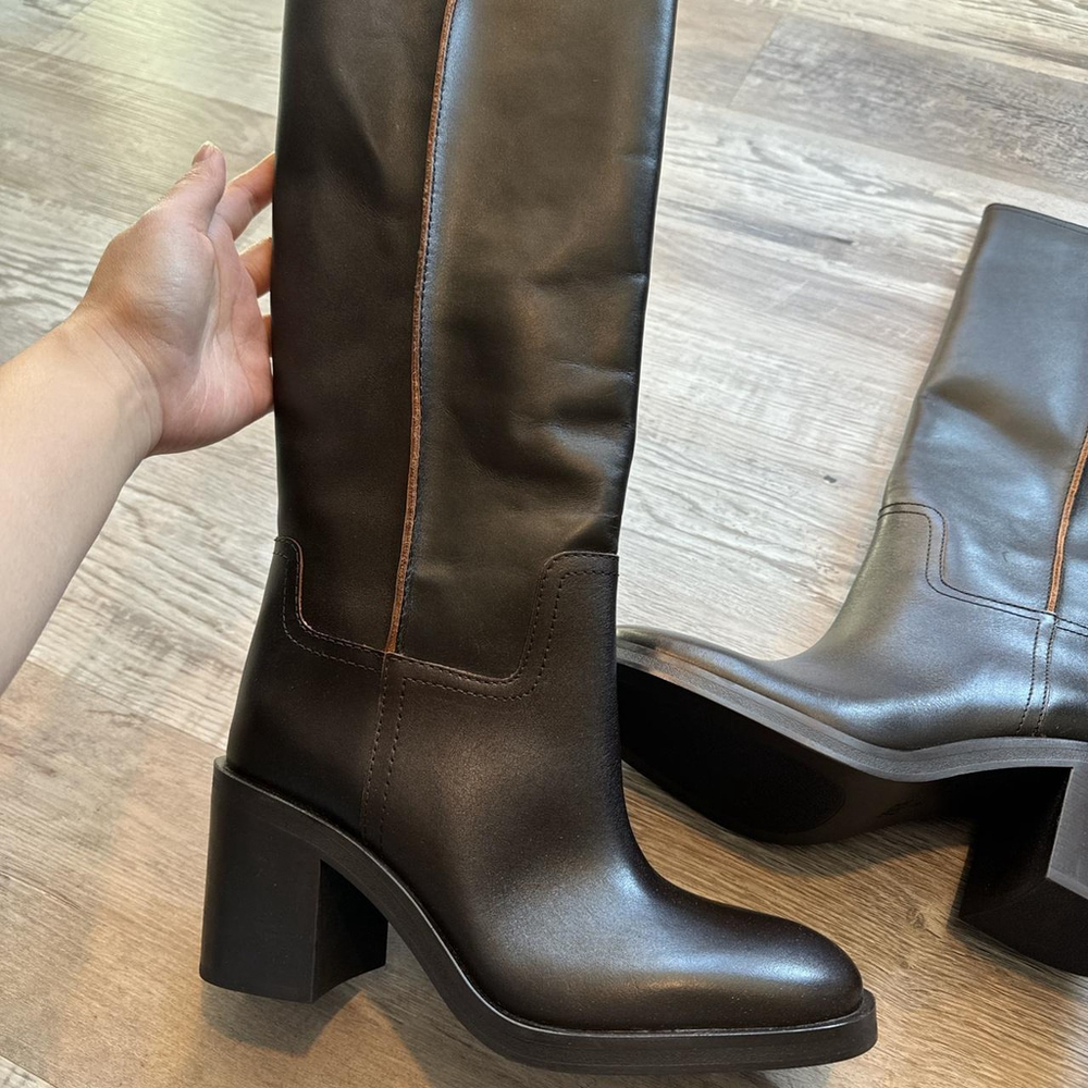 boots - Picture 5 of 7